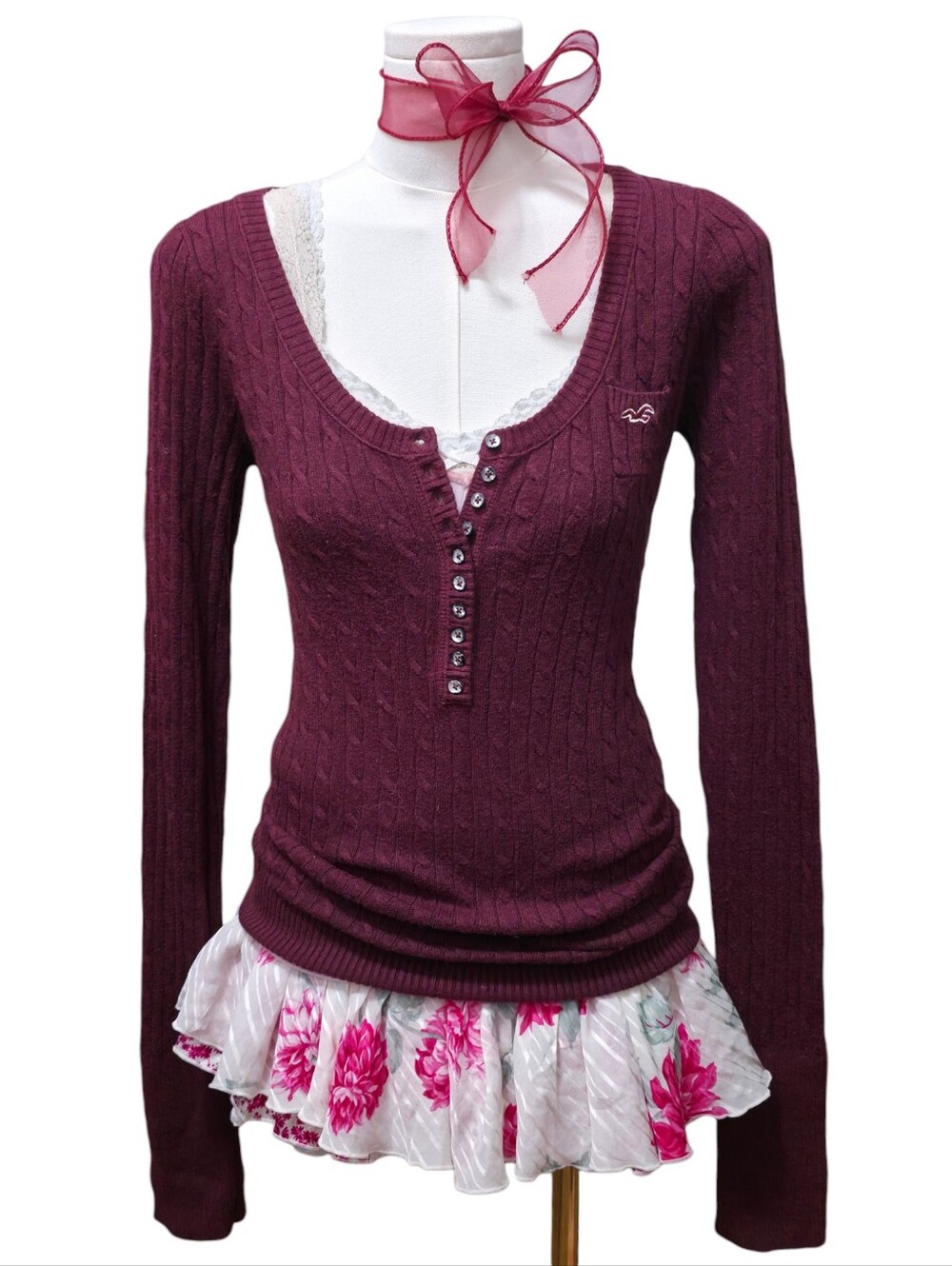 Hollister vintage knit burgundy long sleeve button up henley top